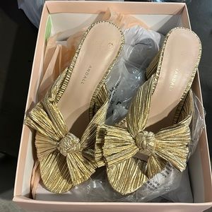Loeffler Randall Penny gold heals! Size 7.5